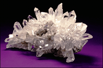 newage-kvarcov-kristal.png